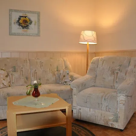 Richter Apartment *